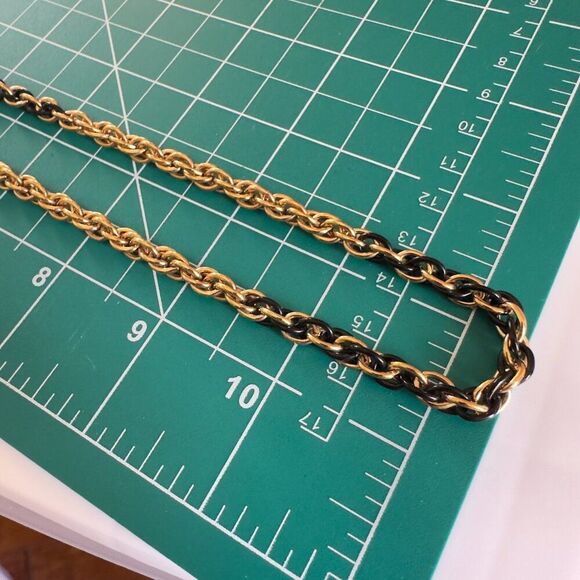 Estate Long Monet Gold Tone Black Enamel Rope Chain Necklace vintage - Picture 7 of 7